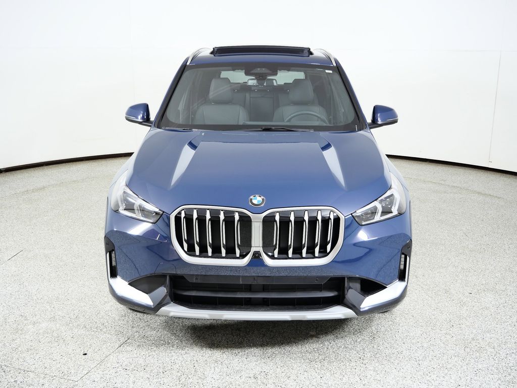 Thumbnail: 2026 BMW X1 - 16