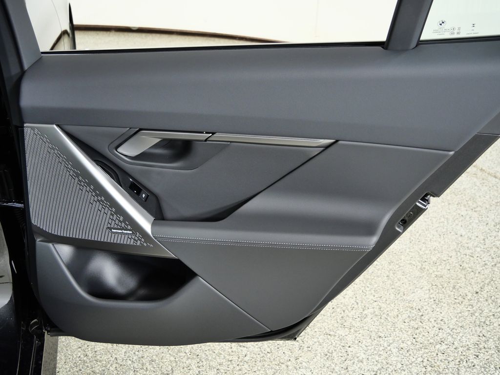 Thumbnail: 2026 BMW 5 Series - 24