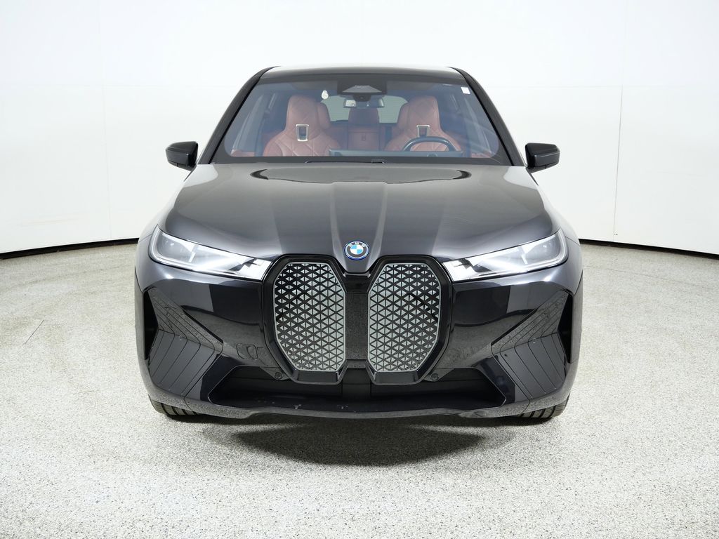 Thumbnail: 2023 BMW iX - 3