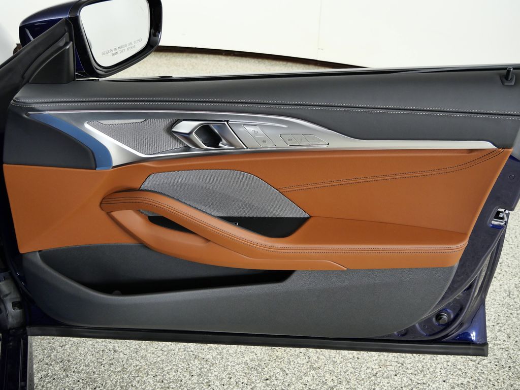 Thumbnail: 2026 BMW 8 Series - 19