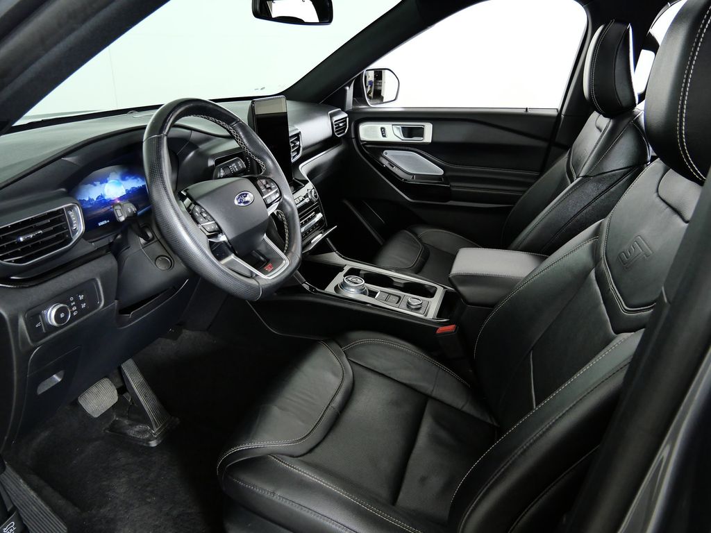 Thumbnail: 2021 Ford Explorer - 34