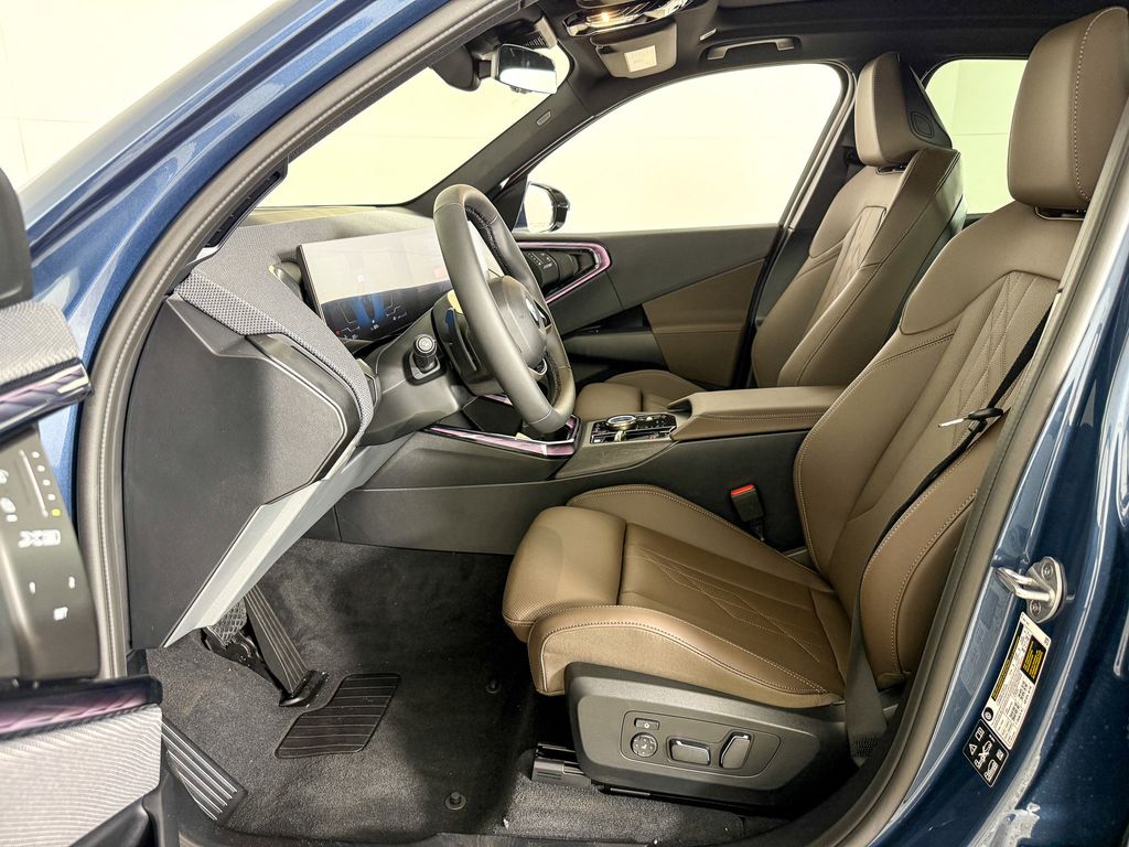 Thumbnail: 2025 BMW X3 - 30