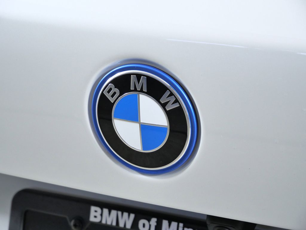 Thumbnail: 2026 BMW X5 - 11