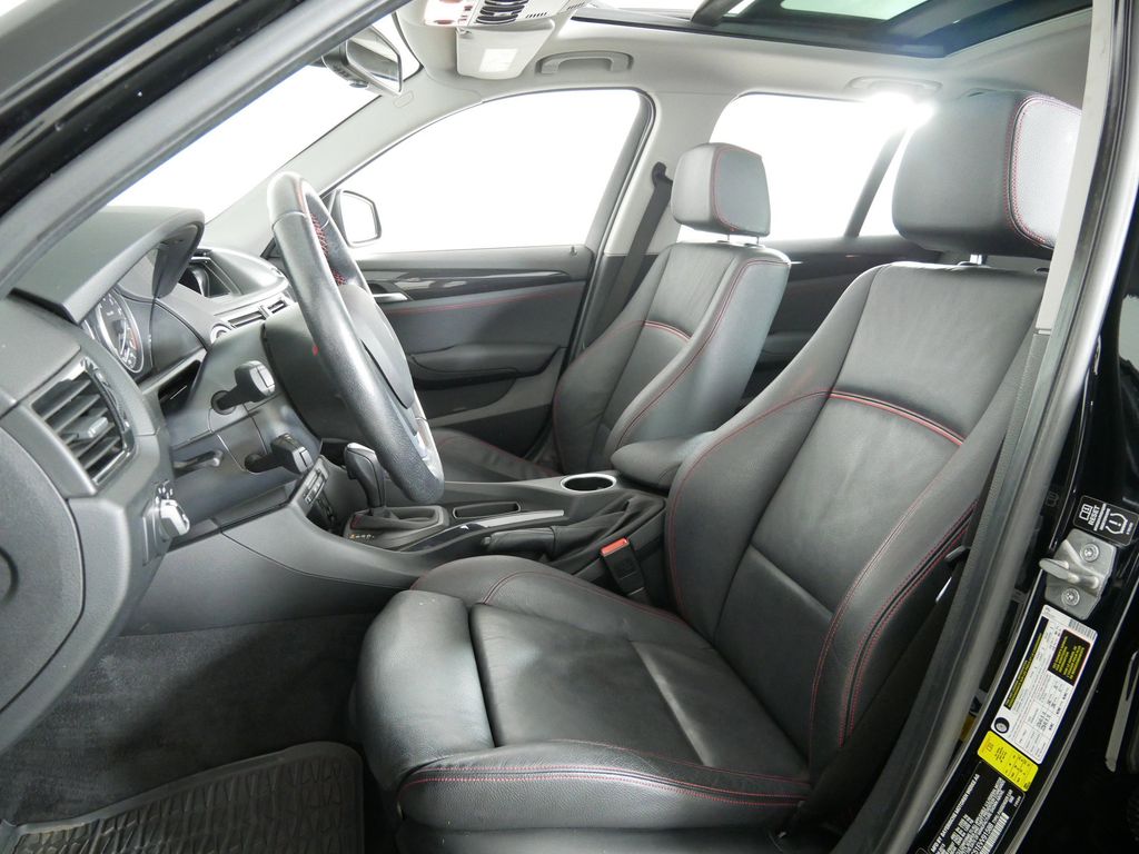Thumbnail: 2014 BMW X1 - 29