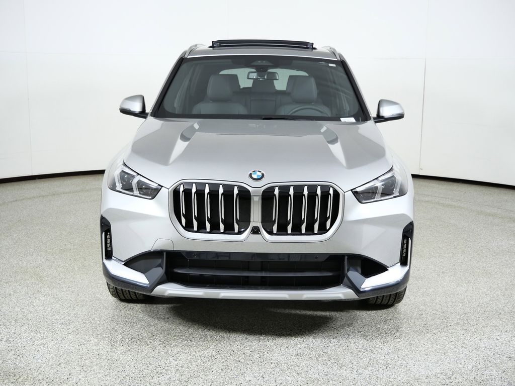 Thumbnail: 2026 BMW X1 - 2