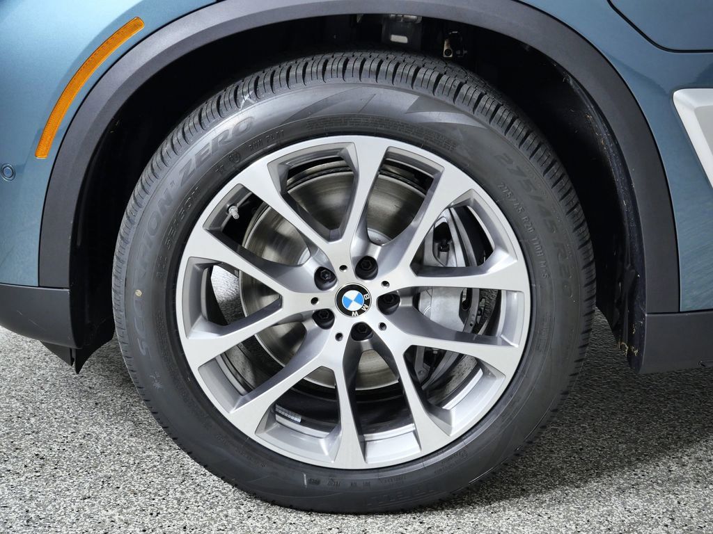 Thumbnail: 2026 BMW X5 - 19