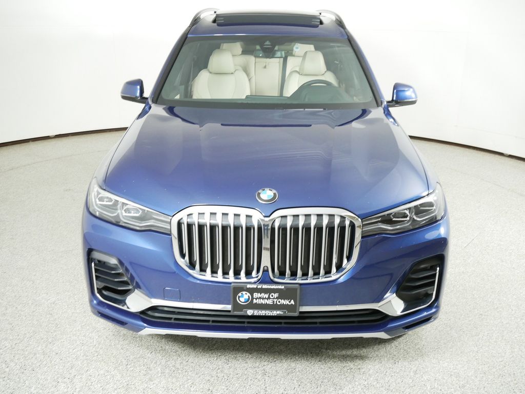 Thumbnail: 2021 BMW X7 - 16