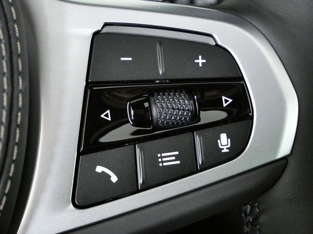 Thumbnail: 2026 BMW X5 - 42