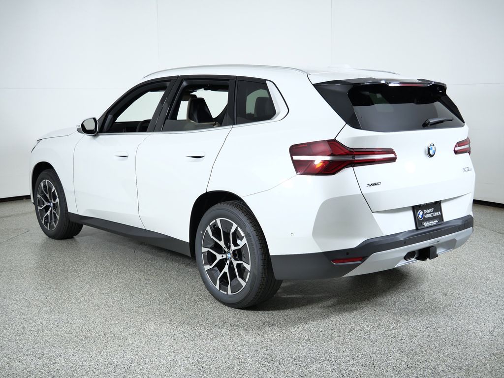Thumbnail: 2026 BMW X3 - 14