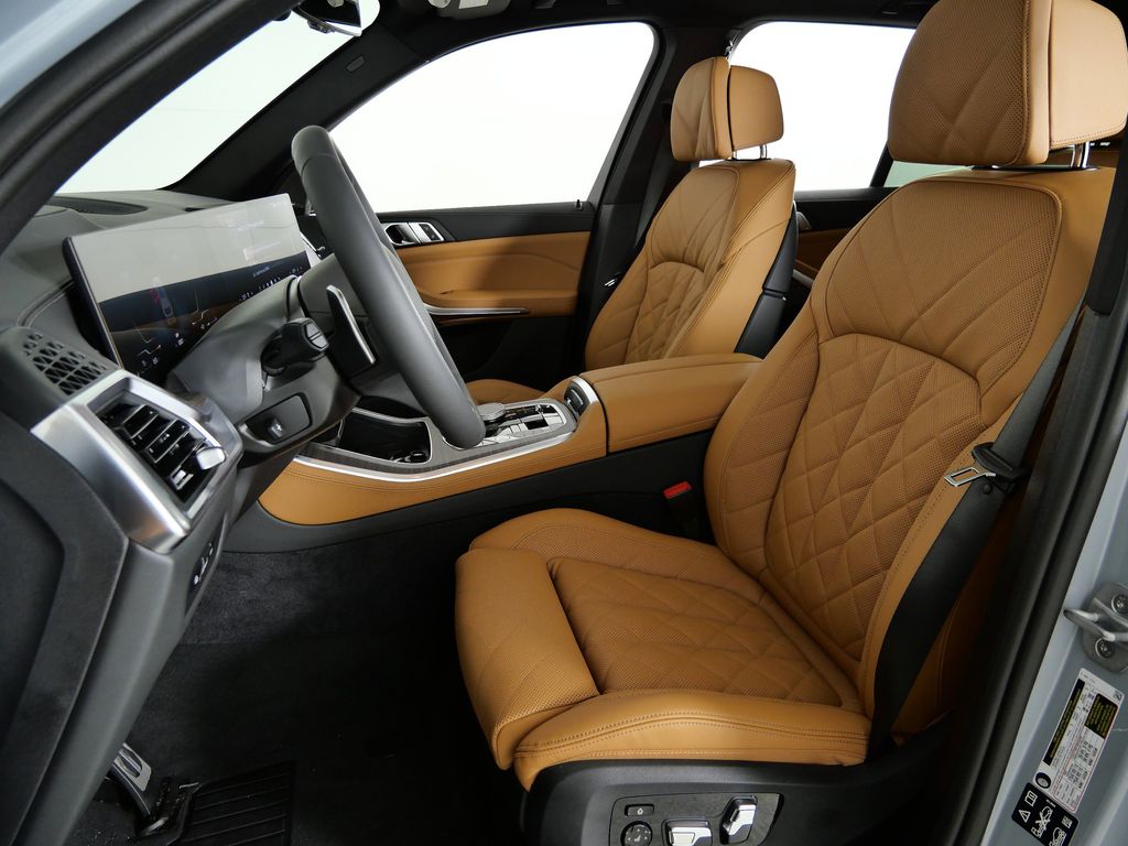 Thumbnail: 2026 BMW X5 - 36