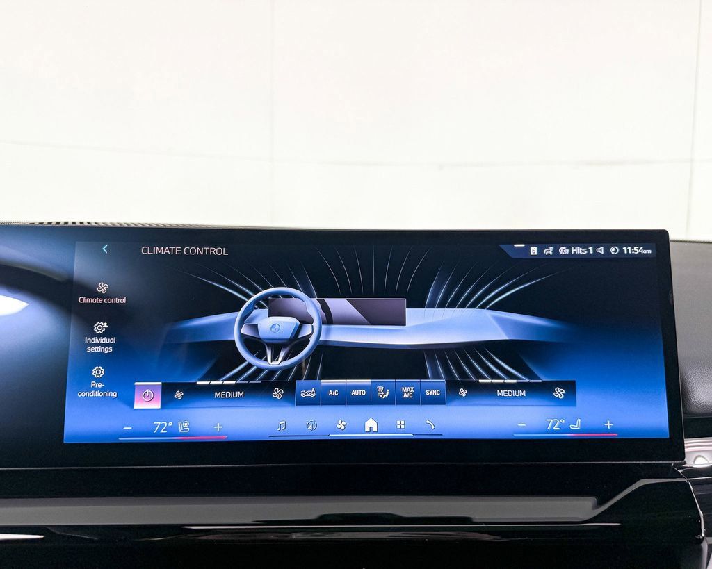 Thumbnail: 2025 BMW 5 Series - 45