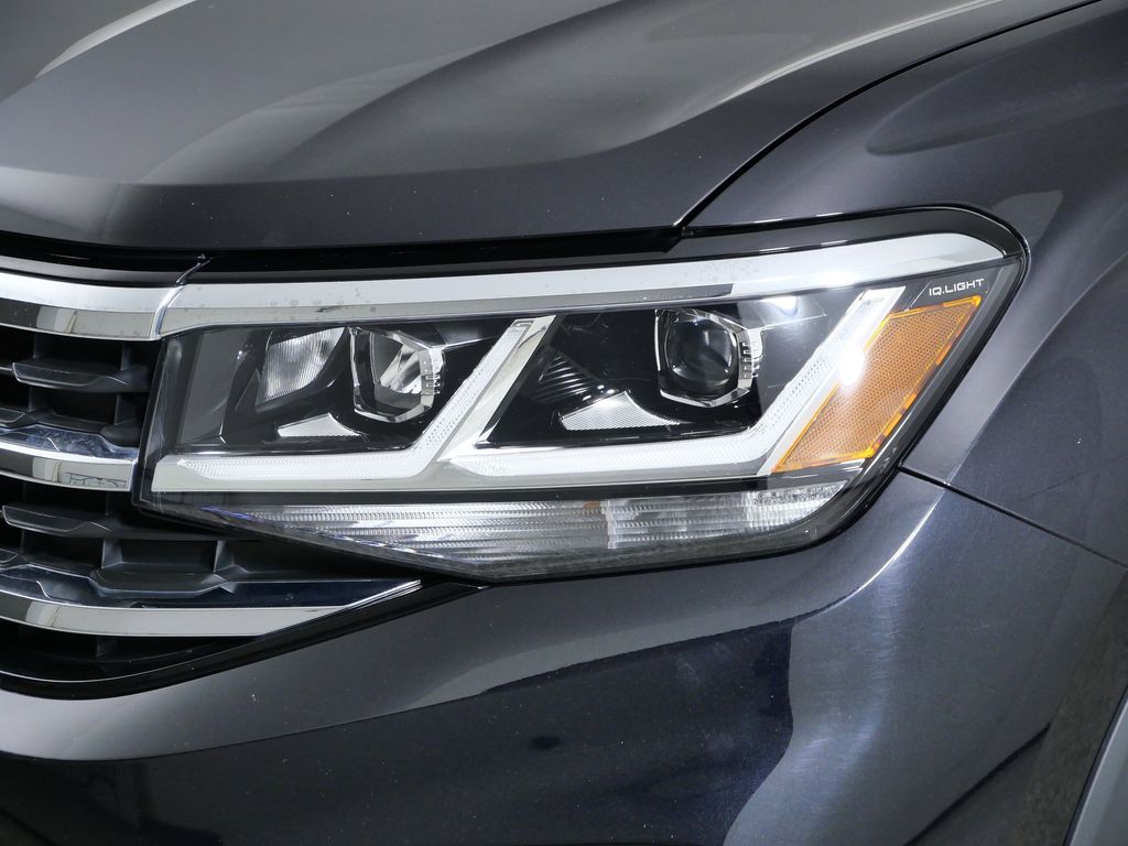 Thumbnail: 2023 Volkswagen Atlas - 4