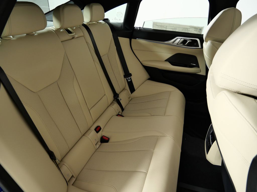 Thumbnail: 2025 BMW i4 - 26