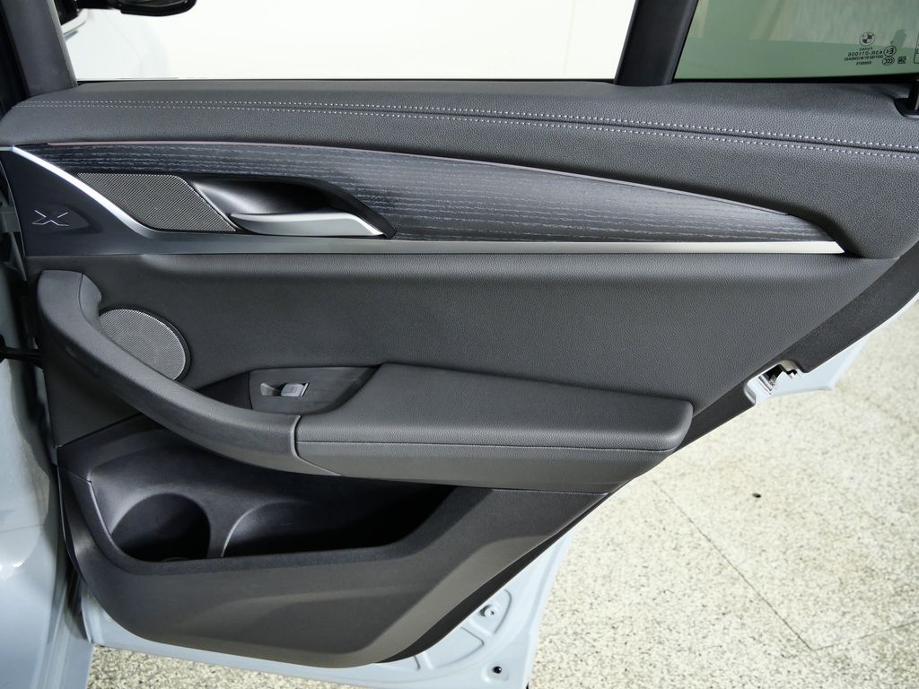 Thumbnail: 2023 BMW X3 - 29