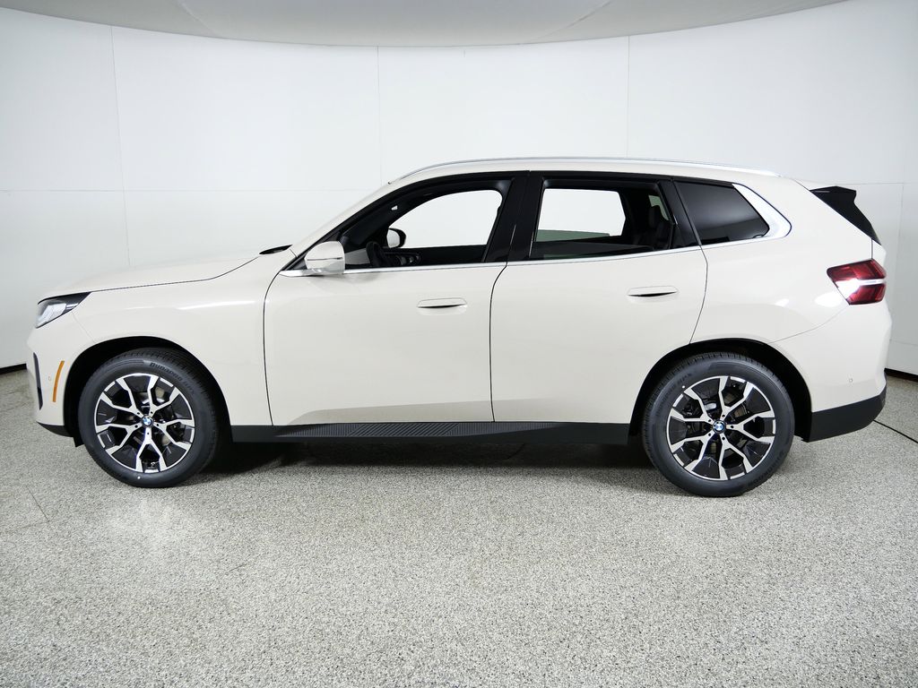 Thumbnail: 2026 BMW X3 - 15