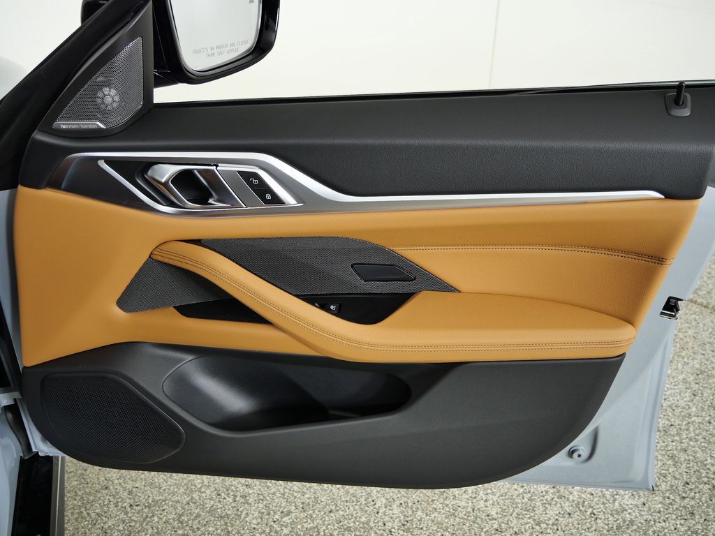 Thumbnail: 2026 BMW i4 - 19