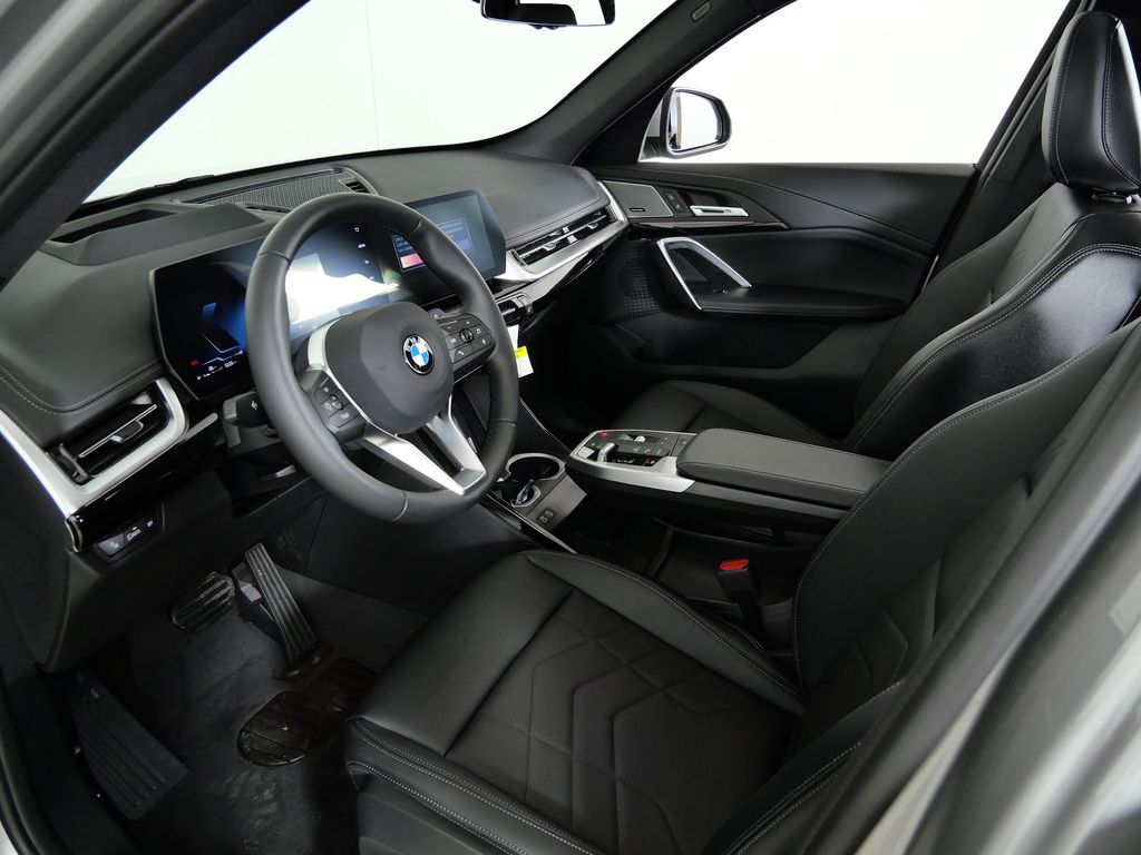 Thumbnail: 2026 BMW X1 - 32