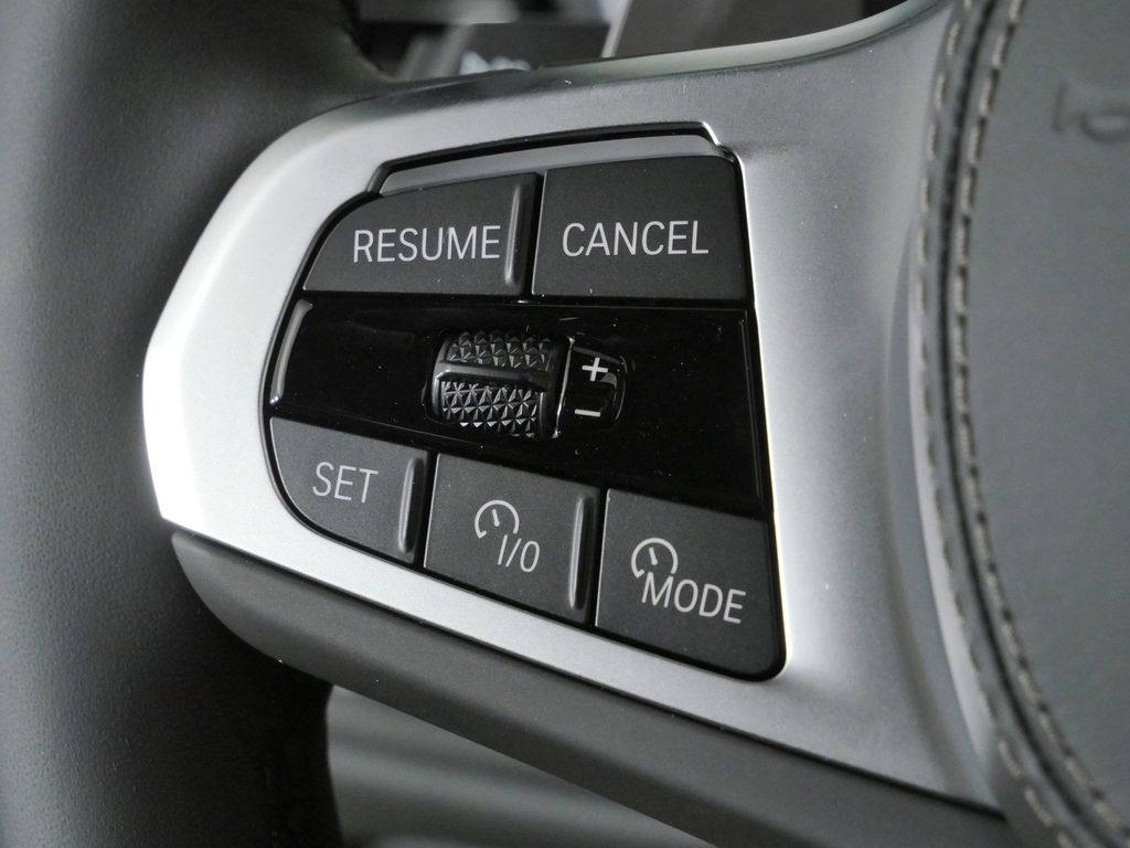 Thumbnail: 2026 BMW X5 - 40