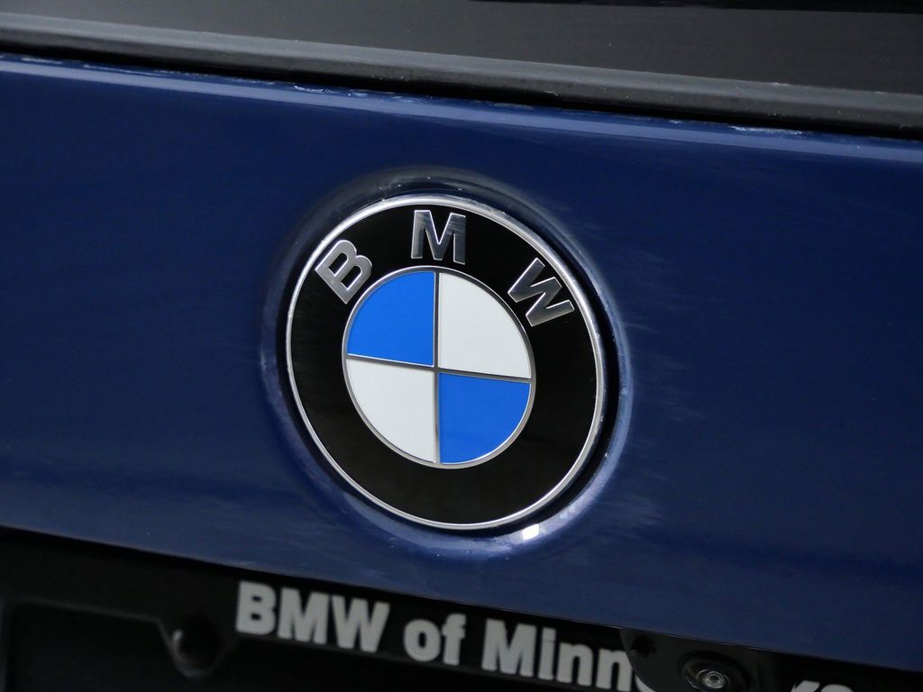 Thumbnail: 2026 BMW X1 - 11