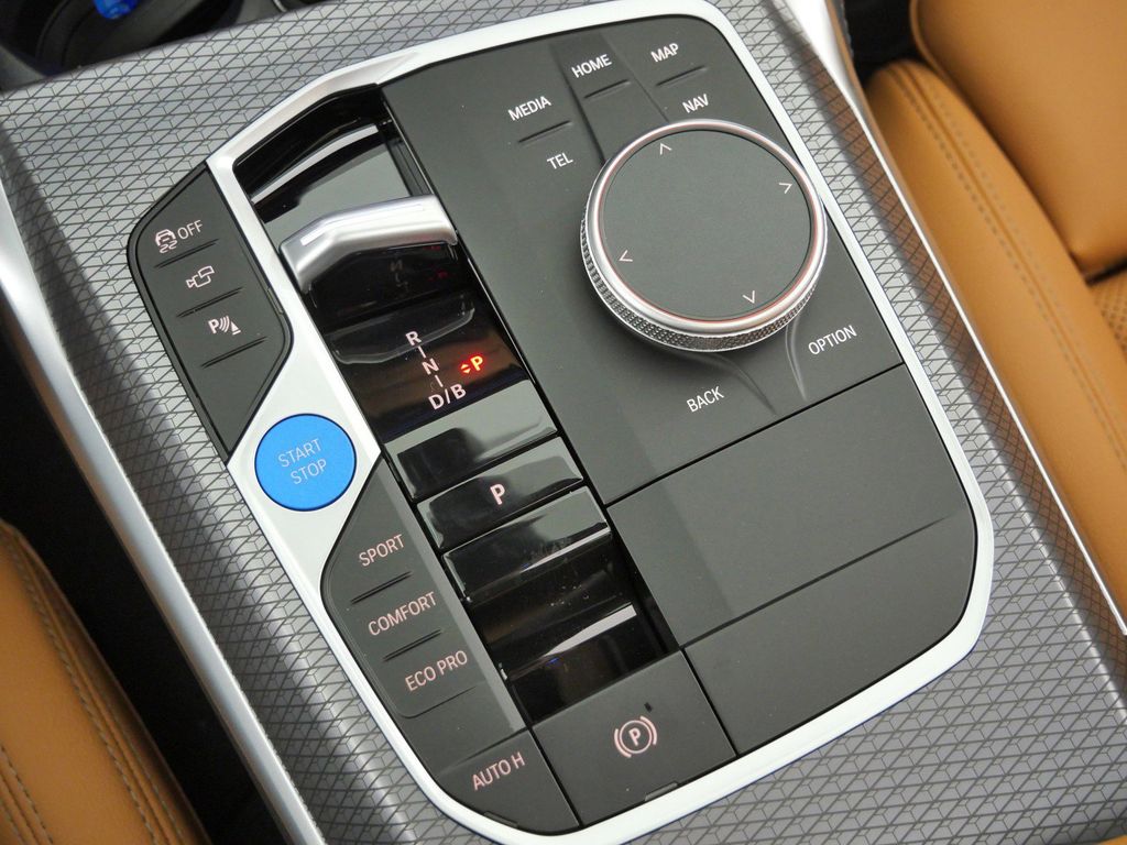 Thumbnail: 2026 BMW i4 - 48