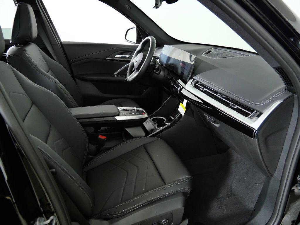 Thumbnail: 2026 BMW X1 - 20