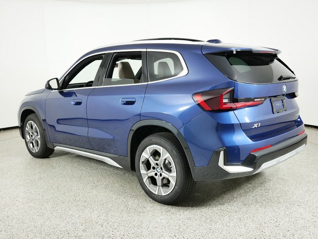 Thumbnail: 2025 BMW X1 - 15
