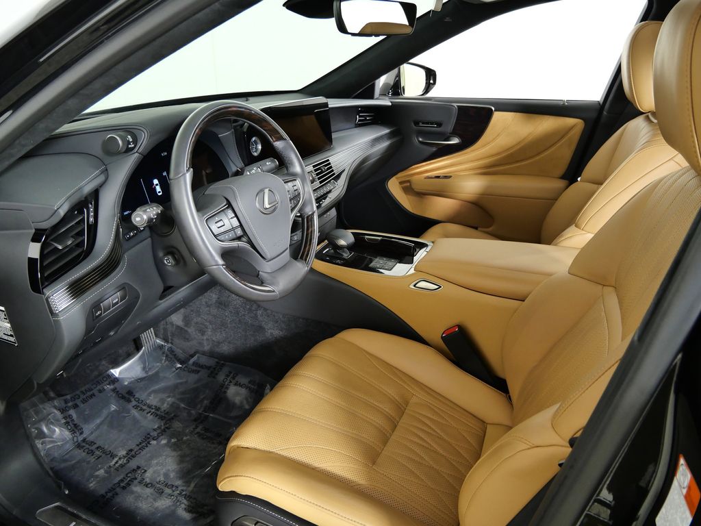 Thumbnail: 2024 Lexus LS - 34