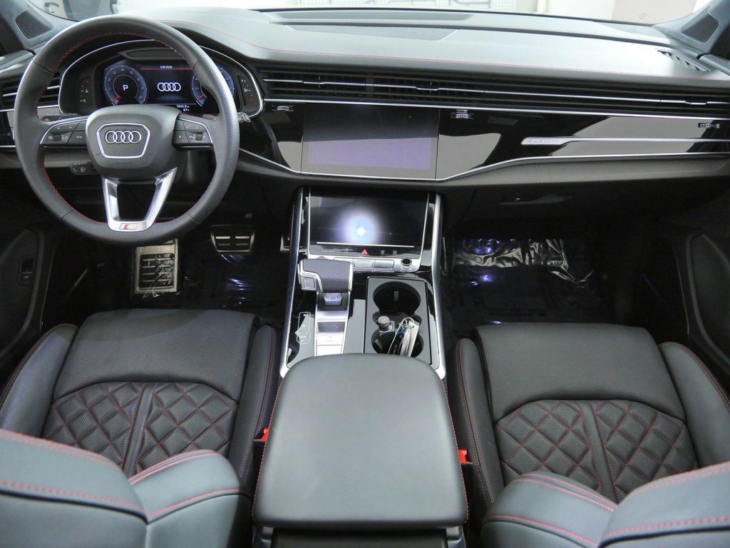 Thumbnail: 2025 Audi SQ7 - 5