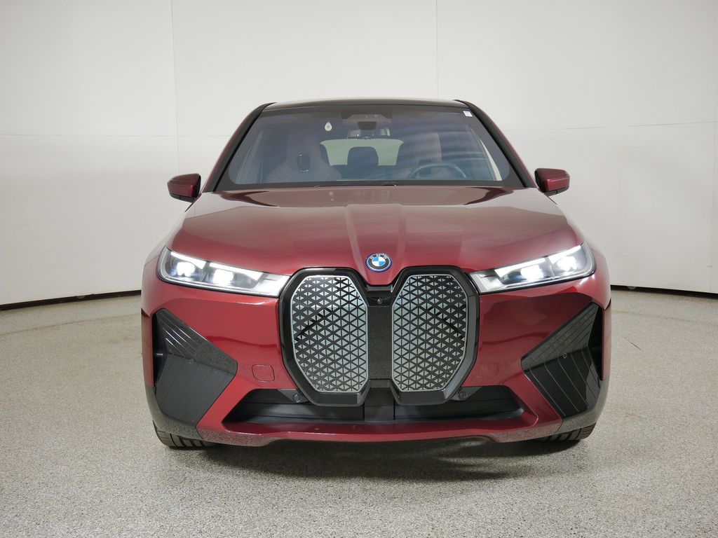 Thumbnail: 2023 BMW iX - 3
