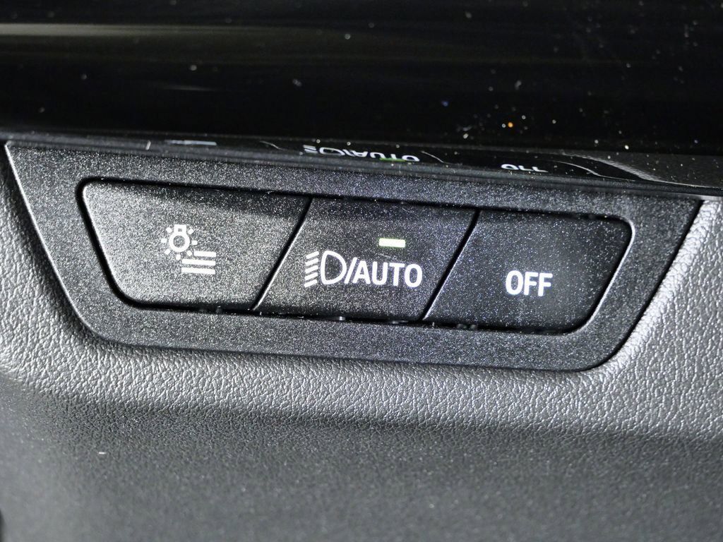 Thumbnail: 2026 BMW X1 - 40