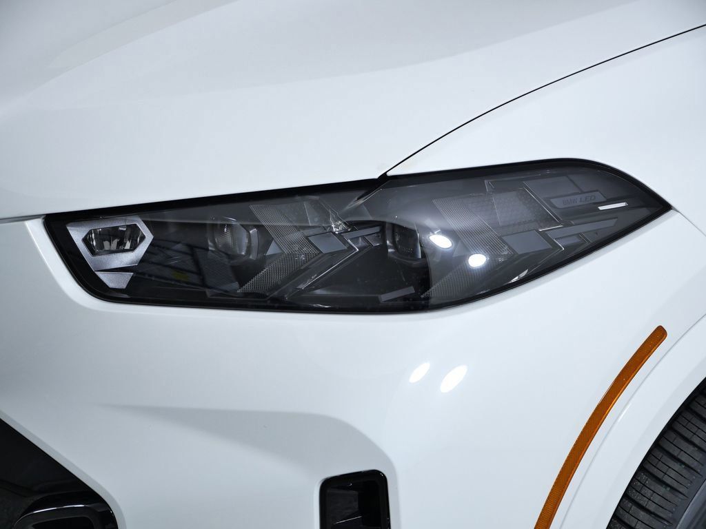 Thumbnail: 2026 BMW X5 - 5