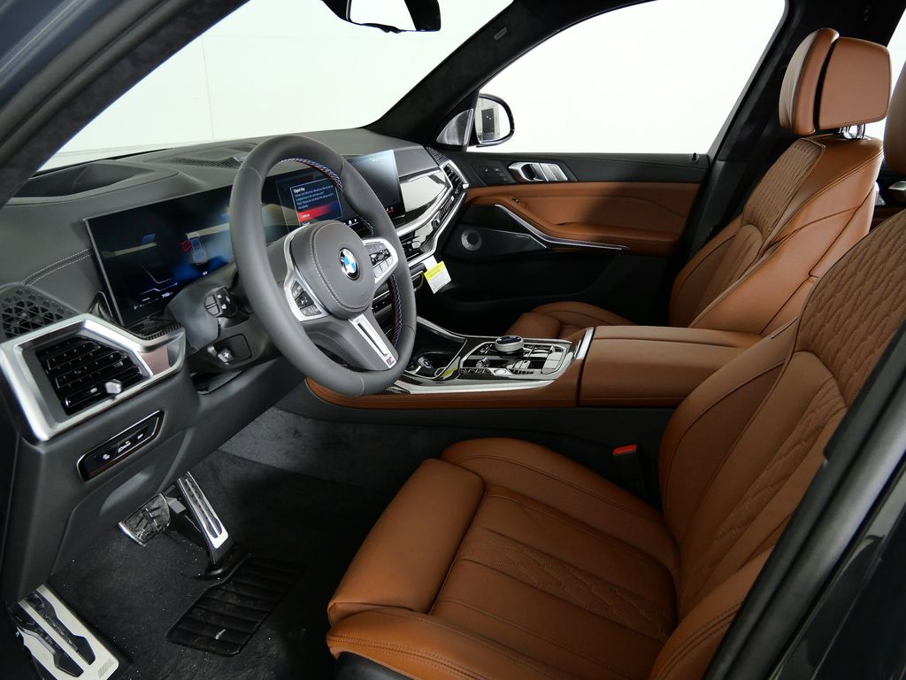 Thumbnail: 2026 BMW X7 - 35