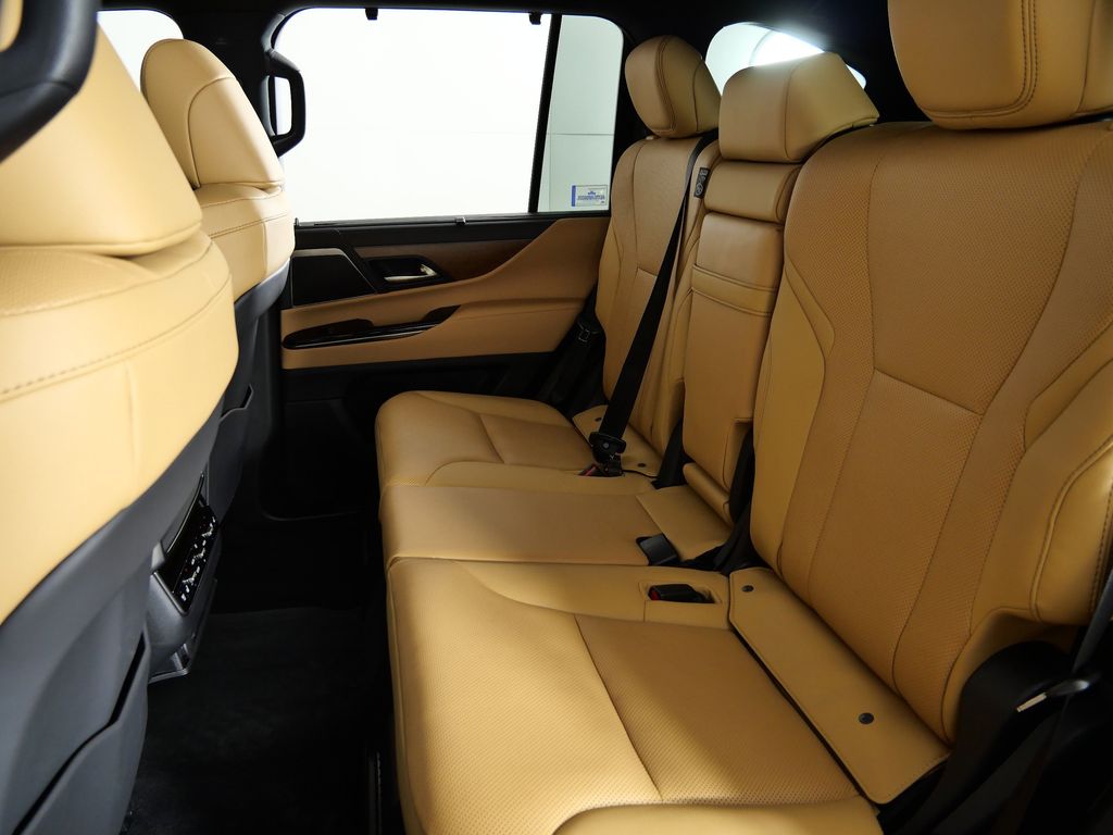 Thumbnail: 2025 Lexus LX - 31