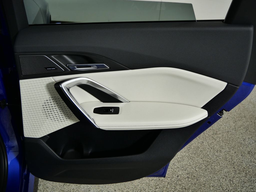 Thumbnail: 2026 BMW X1 - 23