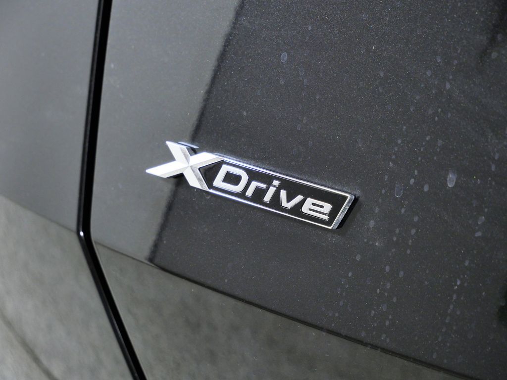 Thumbnail: 2026 BMW X3 - 13