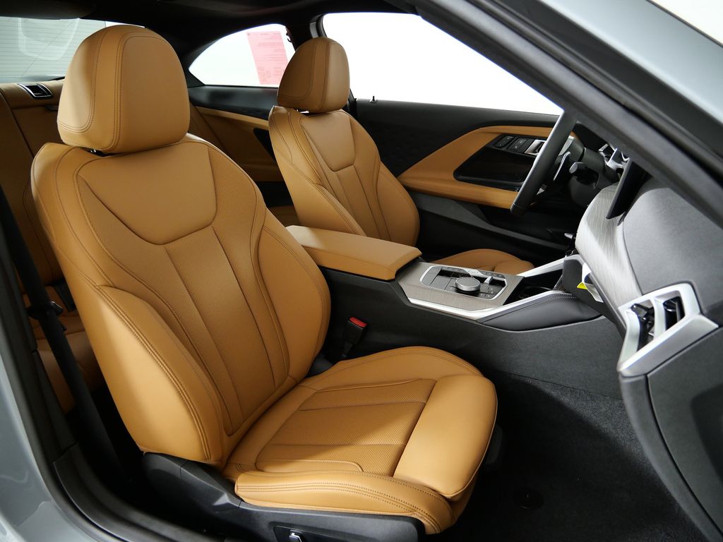 Thumbnail: 2026 BMW 2 Series - 21