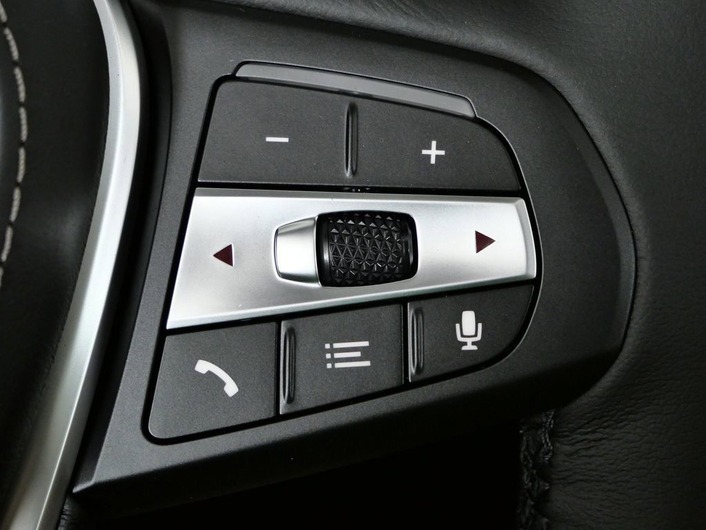 Thumbnail: 2026 BMW X5 - 44