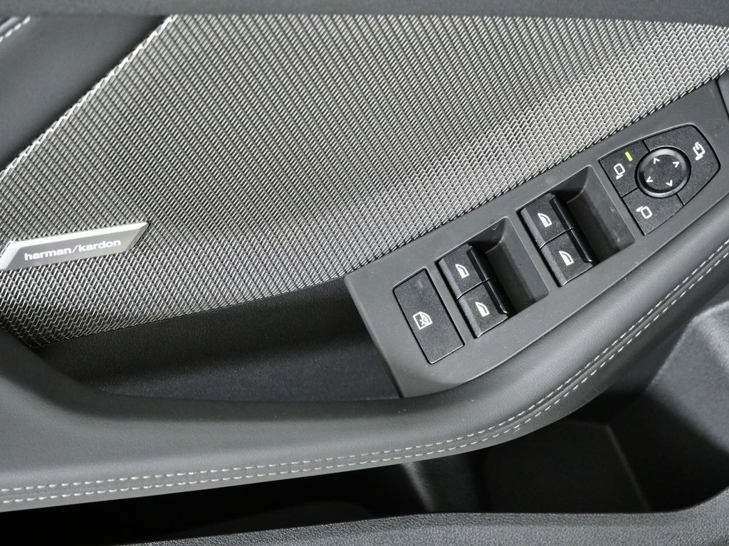 Thumbnail: 2026 BMW 2 Series - 34