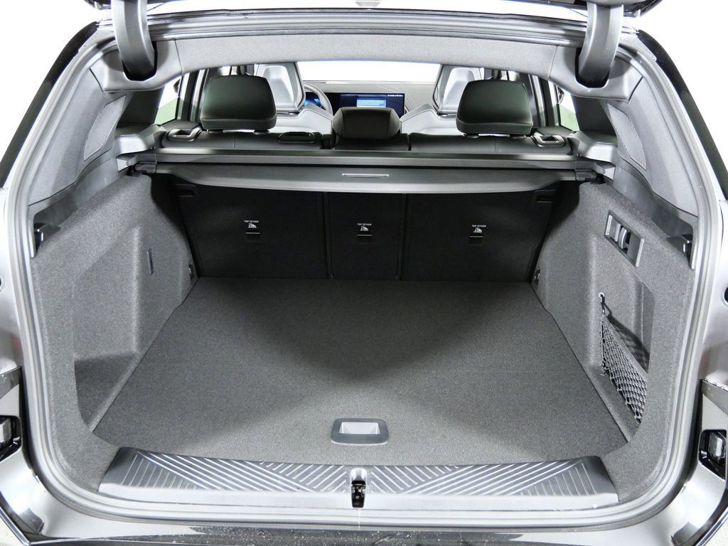 Thumbnail: 2026 BMW X3 - 30