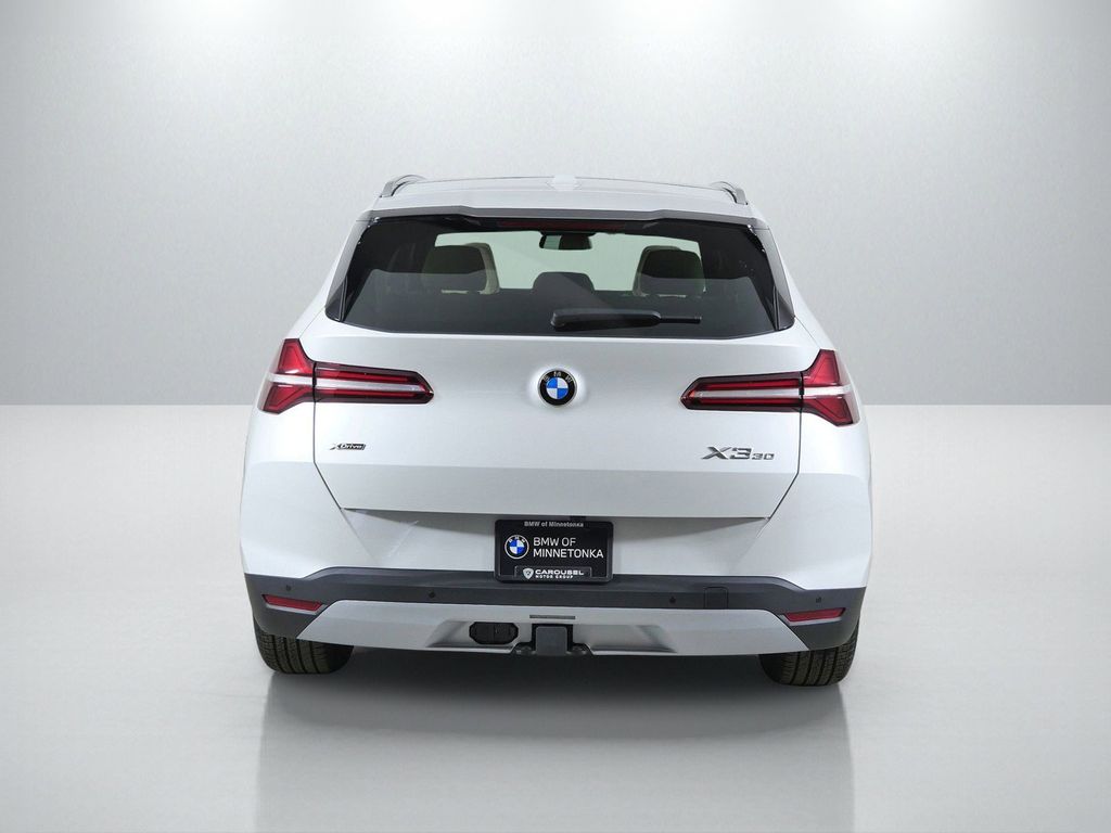 Thumbnail: 2026 BMW X3 - 10