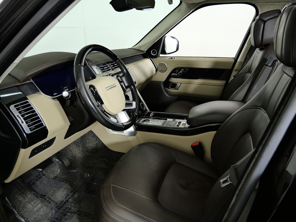 Thumbnail: 2018 Land Rover Range Rover - 35