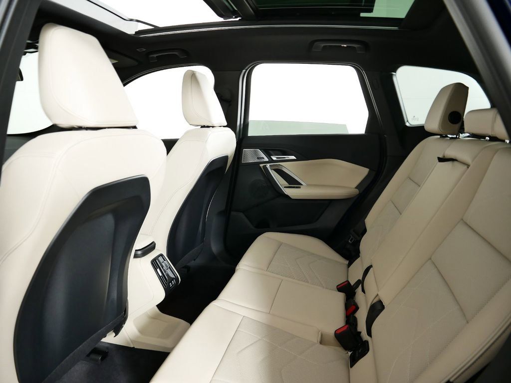 Thumbnail: 2025 BMW X1 - 29