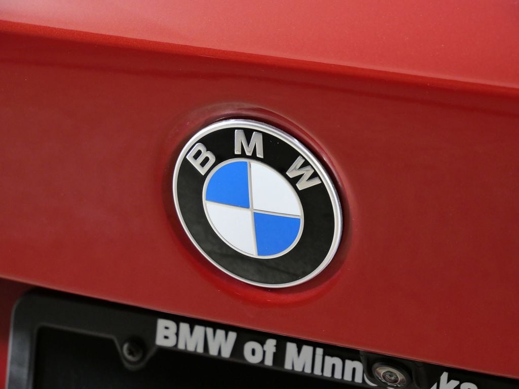 Thumbnail: 2019 BMW 3 Series - 12