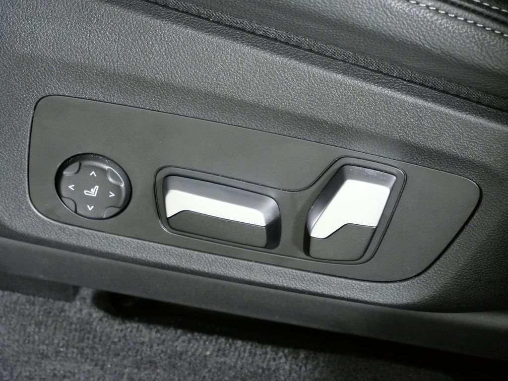 Thumbnail: 2023 BMW X3 - 42