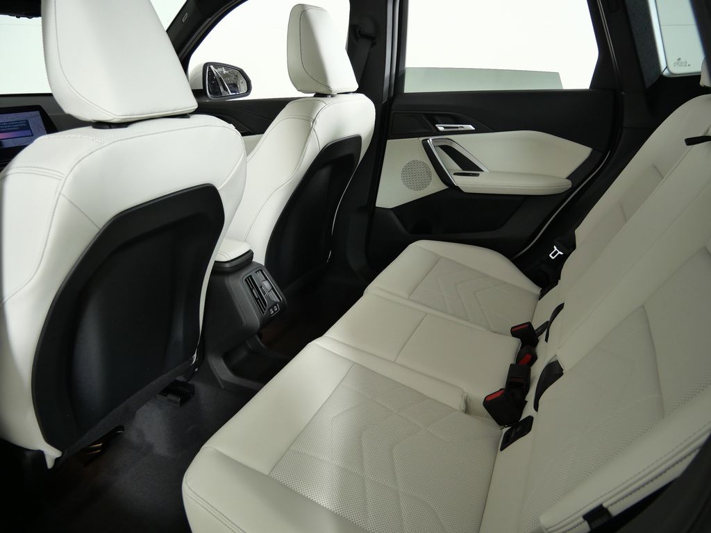 Thumbnail: 2026 BMW X1 - 29