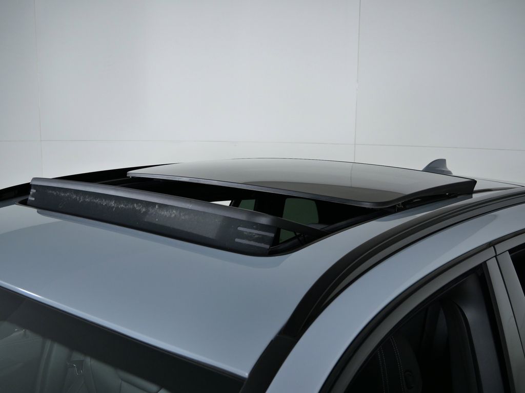 Thumbnail: 2023 BMW X3 - 22