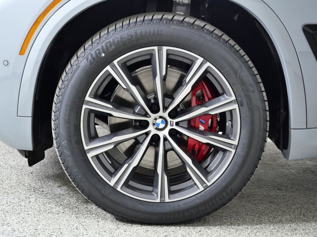 Thumbnail: 2026 BMW X5 - 17