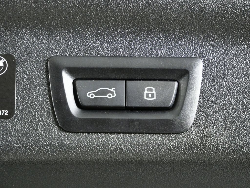 Thumbnail: 2025 BMW X1 - 32