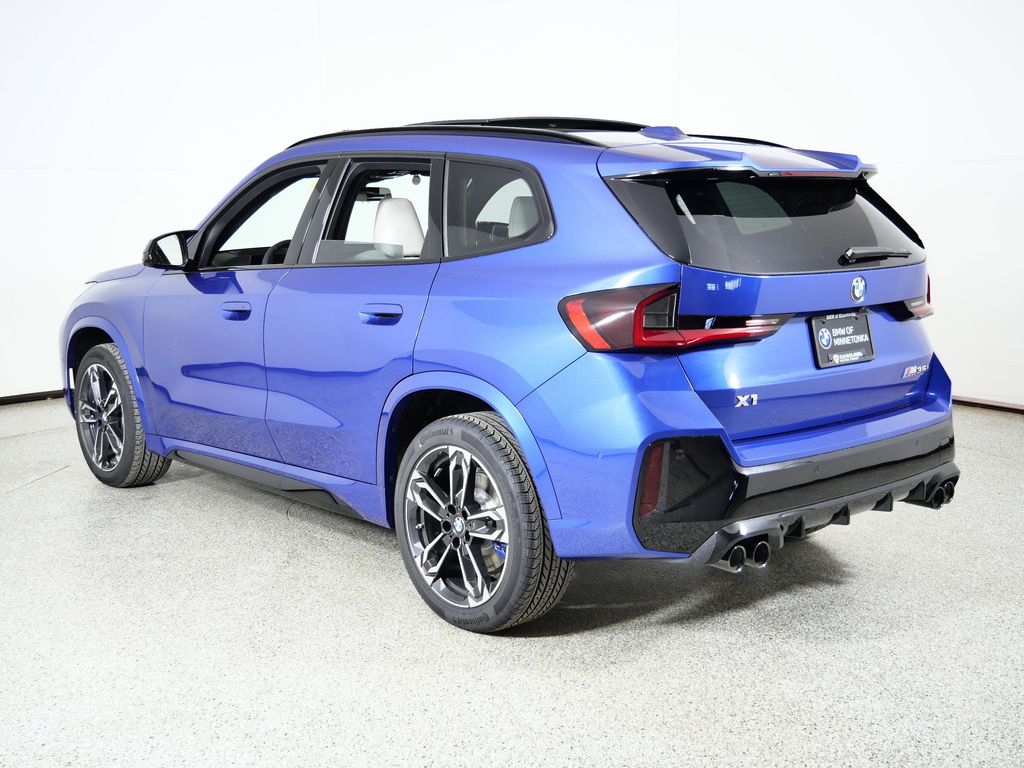 Thumbnail: 2026 BMW X1 - 14