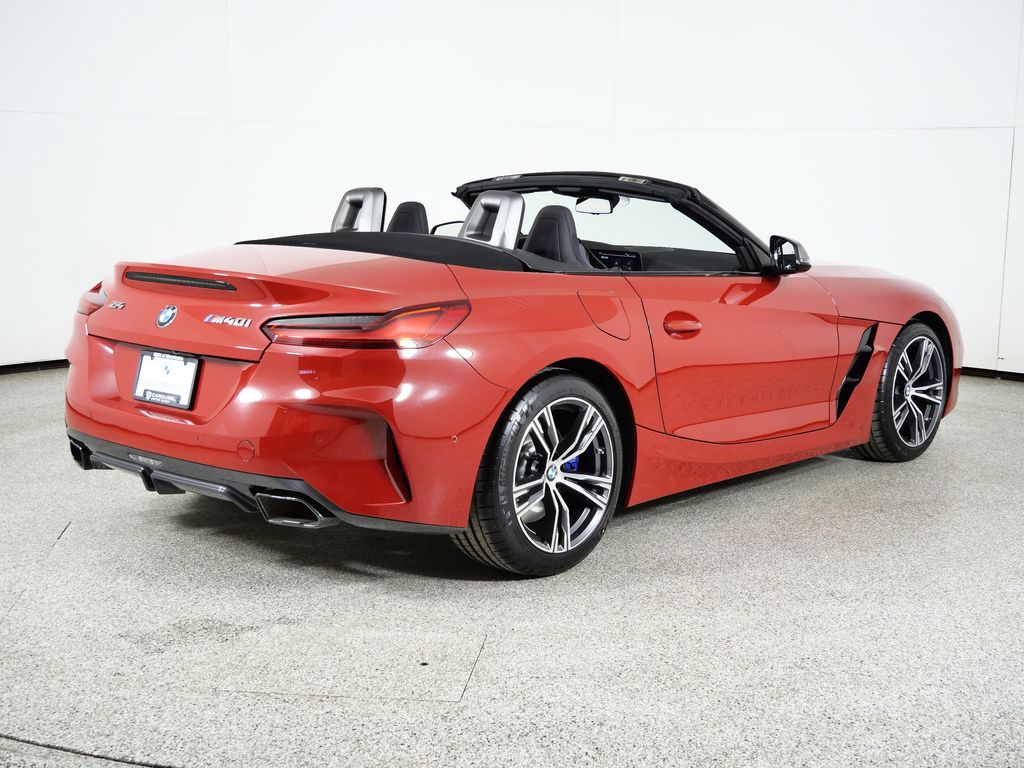 Thumbnail: 2025 BMW Z4 - 11